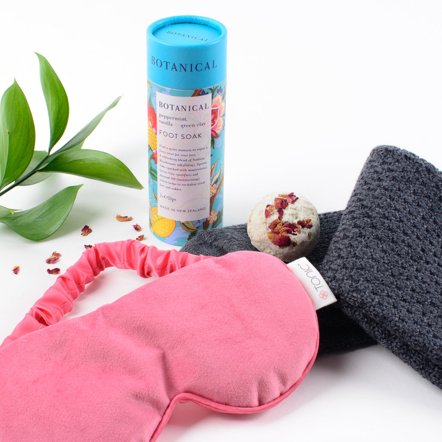 Travel Essentials - Gift Boxes NZ - Gifts of Distinction