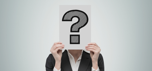Custom Gift Boxes vs Standard Hampers: Which Creates a Better Client Experience?
