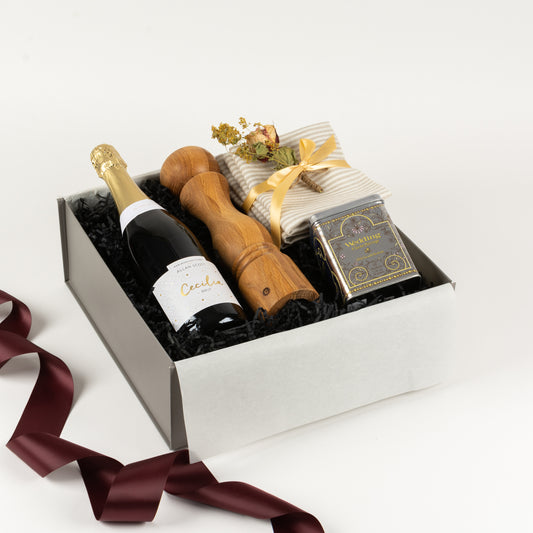 Everlasting - Gift Boxes NZ - Gifts of Distinction.  Featured in this gift box is a solid oak Torino mill, bubbly by Allan Scott, linen napkins and a wedding tea by Harney and Sons.